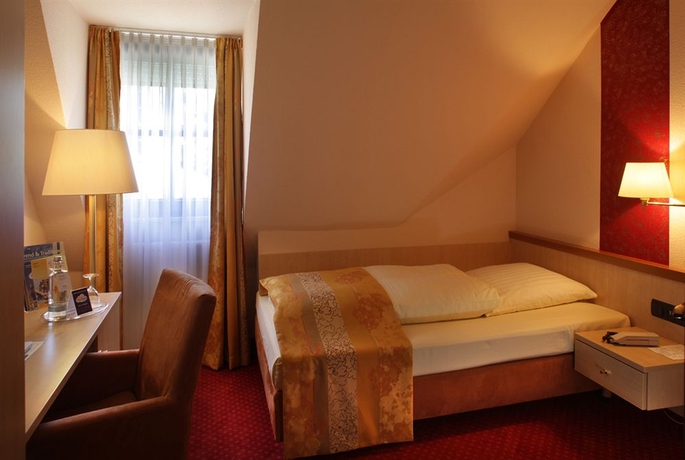 Imagen de la habitación del Hotel Central Ringhotel R&uuml;desheim. Foto 8