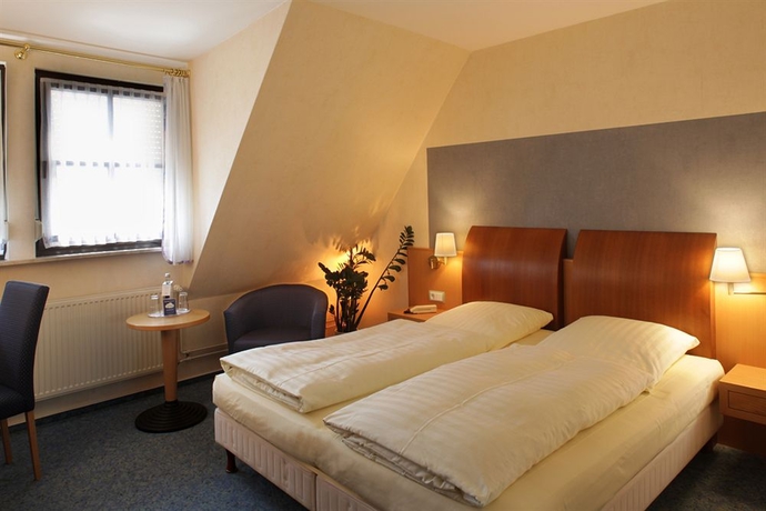 Imagen de la habitación del Hotel Central Ringhotel R&uuml;desheim. Foto 9