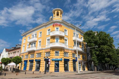 Imagen general del Hotel Central, Ruse. Foto 1