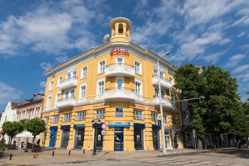 Imagen general del Hotel Central, Ruse. Foto 14