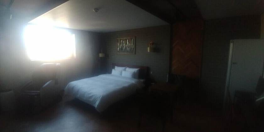 Imagen de la habitación del Hotel Central, Sacheon. Foto 9
