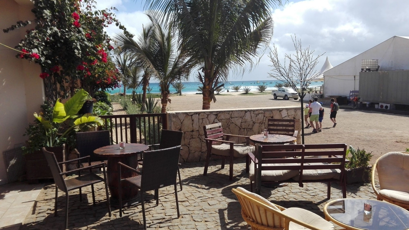 Imagen del bar/restaurante del Hotel Central Santa Maria. Foto 3