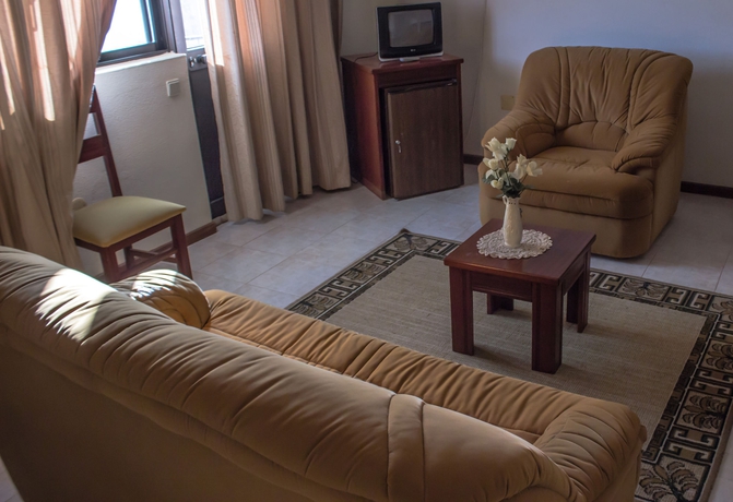 Imagen de los interiores del Hotel Central Santa Maria. Foto 13