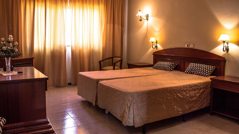 Imagen de la habitación del Hotel Central Santa Maria. Foto 9