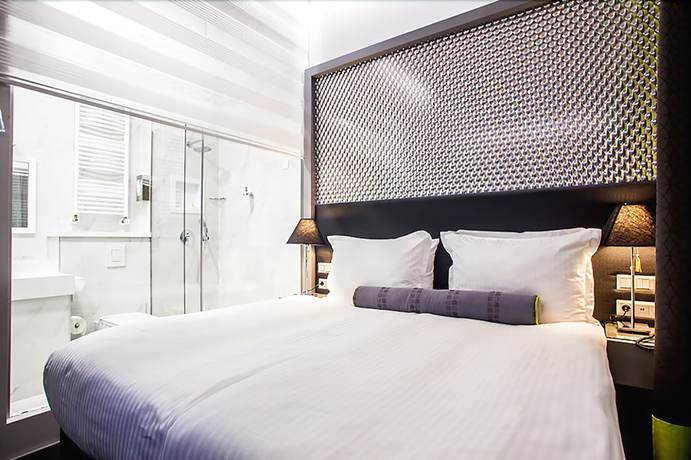 Imagen de la habitación del Hotel Central, Sarajevo. Foto 16