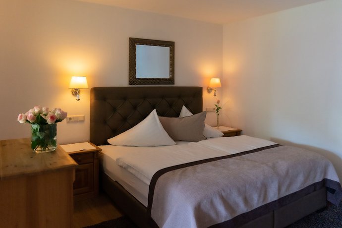 Imagen de la habitación del Hotel Central, Seefeld in Tirol. Foto 12