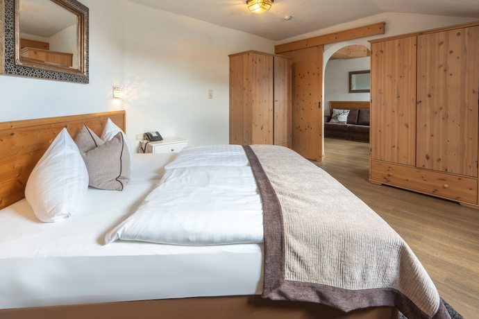 Imagen de la habitación del Hotel Central, Seefeld in Tirol. Foto 15