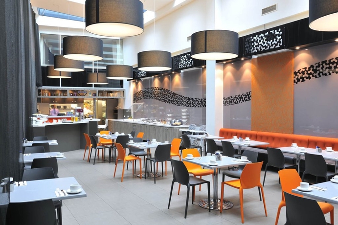 Imagen general del Hotel Central Sky Lounge. Foto 12
