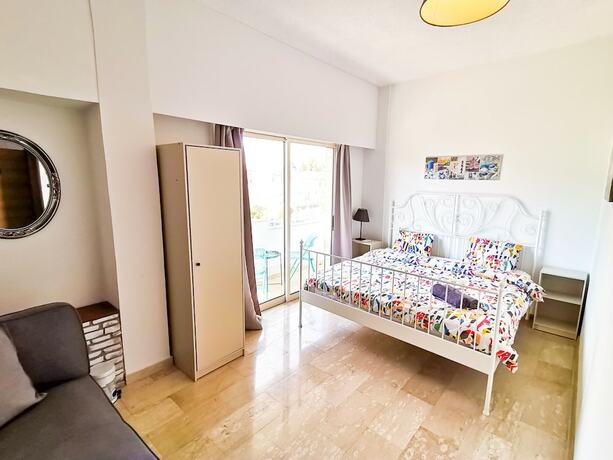 Imagen de la habitación del Hotel Central Square Nomadic Rooms. Foto 13