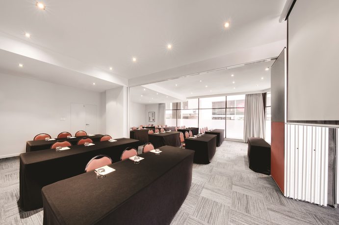 Imagen de los interiores del Hotel Central Studio Hotel Sydney. Foto 13