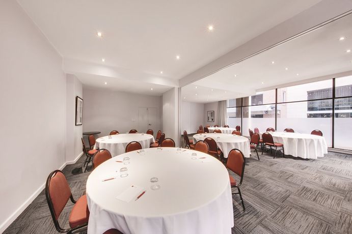 Imagen de los interiores del Hotel Central Studio Hotel Sydney. Foto 14