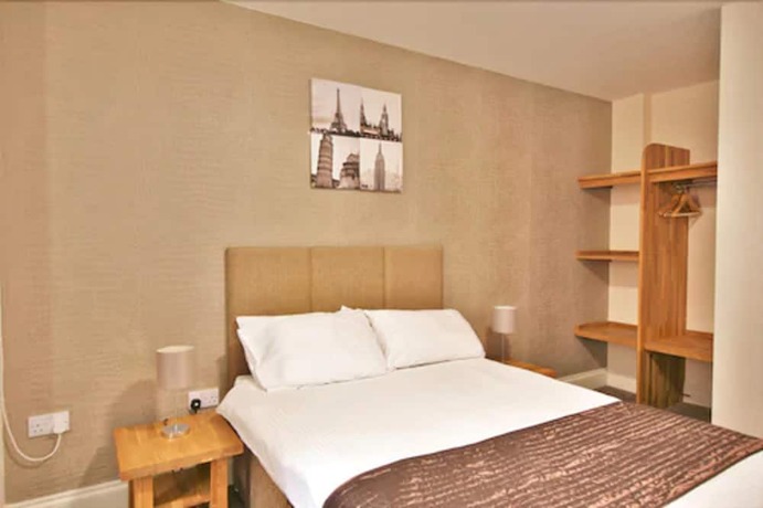 Imagen de la habitación del Hotel Central Studios Gloucester Place. Foto 14