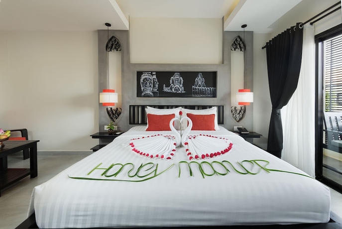 Imagen de la habitación del Hotel Central Suite Residence. Foto 4