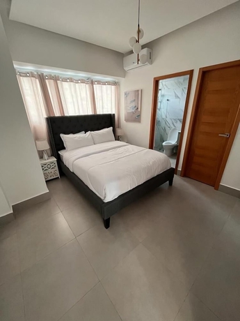 Imagen de la habitación del Hotel Central Suites Tower. Foto 4