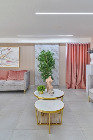 Imagen de los interiores del Hotel Central Suites Tower. Foto 16