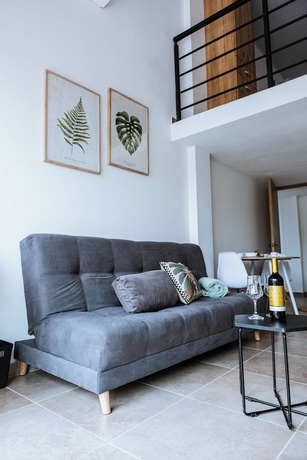 Imagen de la habitación del Hotel Central Suites by HandR. Foto 4