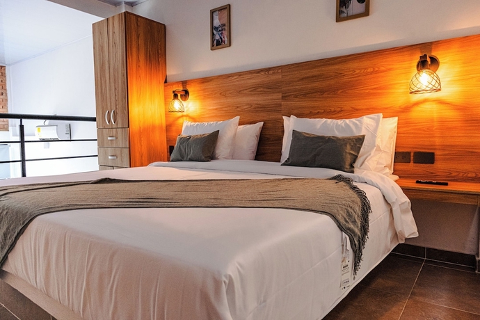 Imagen de la habitación del Hotel Central Suites by HandR. Foto 9