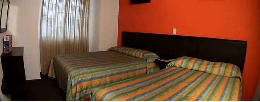 Imagen de la habitación del Hotel Central Teziutlan. Foto 10