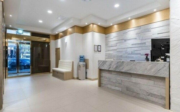 Imagen de los interiores del Hotel Central Tourist Hotel. Foto 31