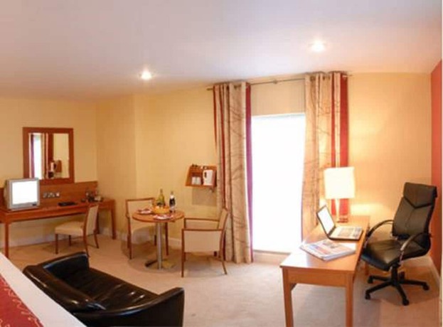 Imagen de la habitación del Hotel Central Tullamore. Foto 15