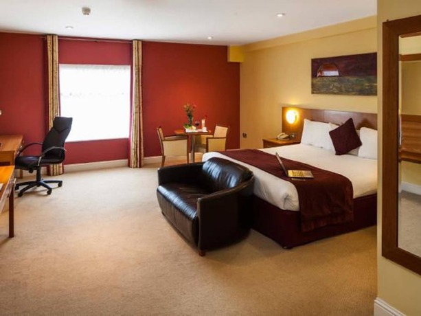 Imagen de la habitación del Hotel Central Tullamore. Foto 16