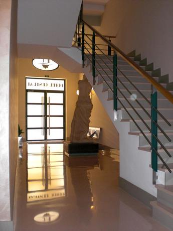 Imagen de los interiores del Hotel Central, Valdepeñas. Foto 8