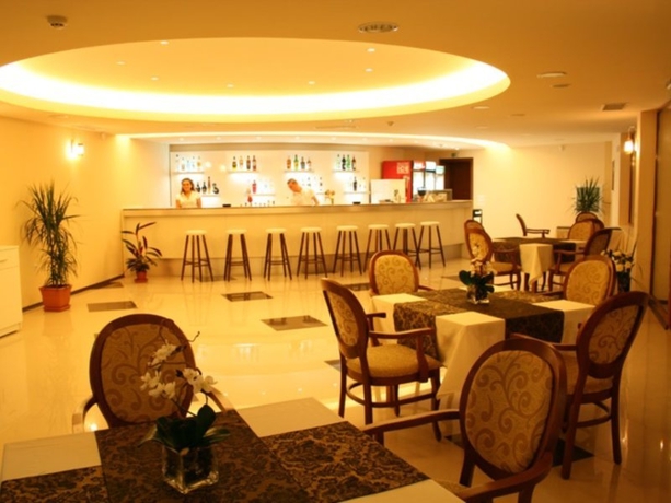 Imagen general del Hotel Central, Varna Ciudad. Foto 2