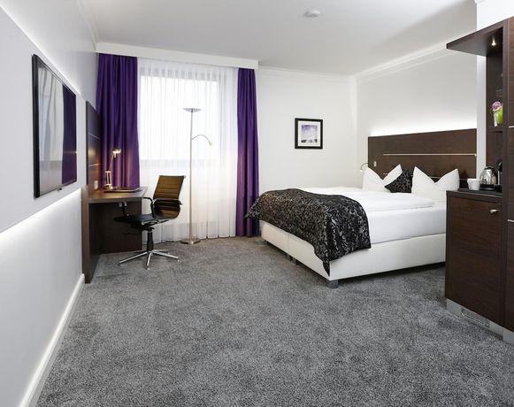 Imagen de la habitación del Hotel Central, Villingen-Schwenningen. Foto 18