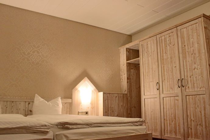 Imagen de la habitación del Hotel Central, Winterberg. Foto 9