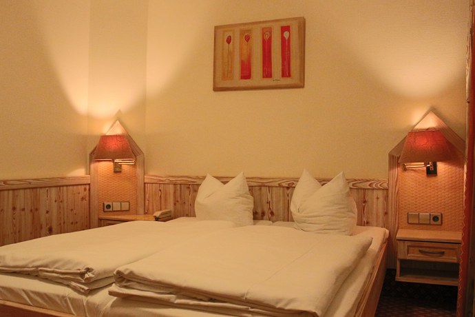 Imagen de la habitación del Hotel Central, Winterberg. Foto 20