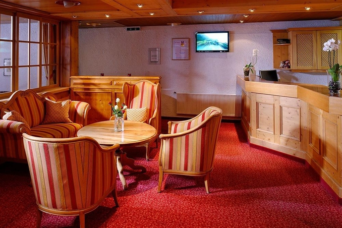 Imagen de los interiores del Hotel Central Wolter. Foto 10