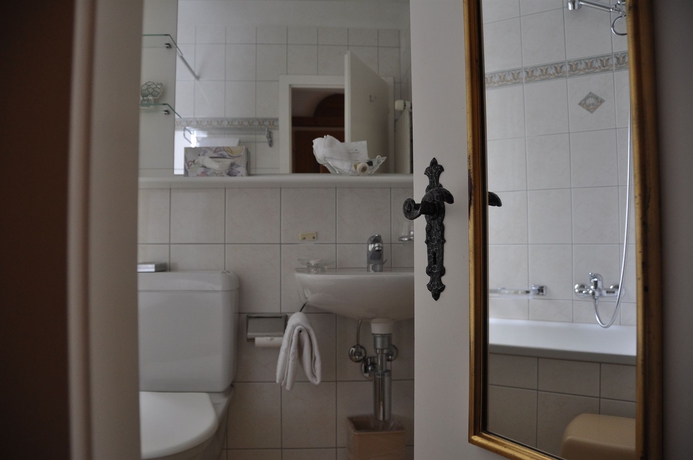 Imagen de la habitación del Hotel Central Wolter. Foto 7