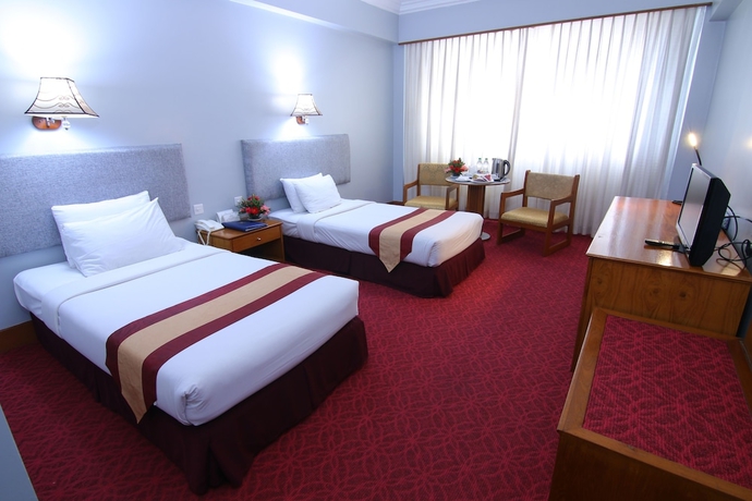 Imagen de la habitación del Hotel Central Yangon. Foto 8