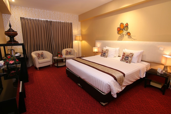 Imagen de la habitación del Hotel Central Yangon. Foto 11