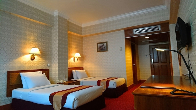 Imagen de la habitación del Hotel Central Yangon. Foto 12