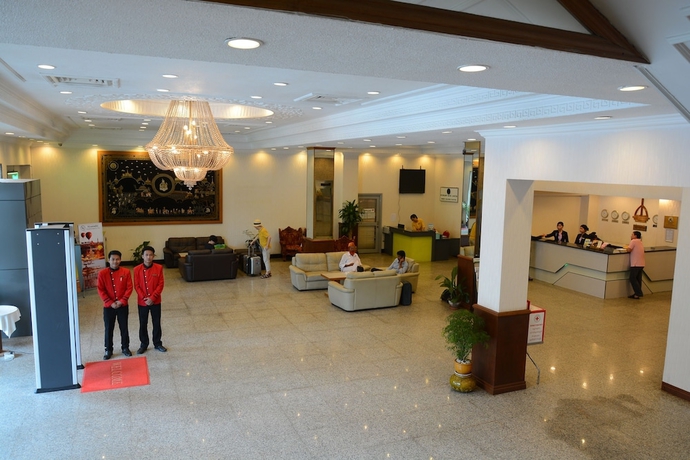 Imagen de los interiores del Hotel Central Yangon. Foto 18