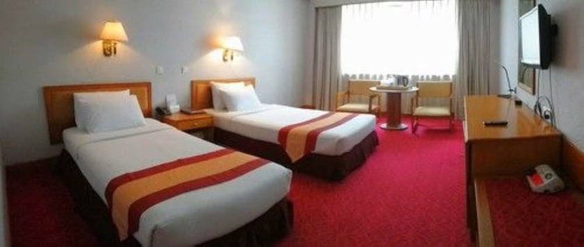 Imagen de la habitación del Hotel Central Yangon. Foto 17
