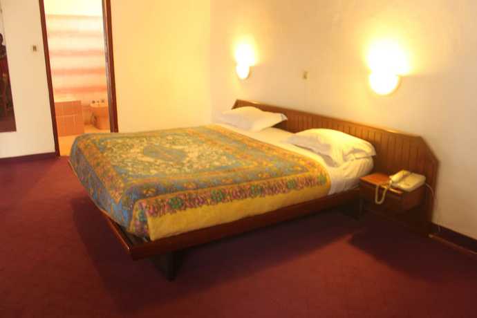Imagen de la habitación del Hotel Central, Yaound&eacute;. Foto 4