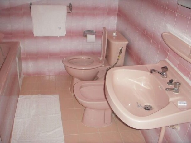 Imagen de la habitación del Hotel Central, Yaound&eacute;. Foto 6