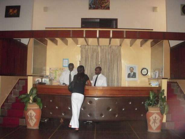 Imagen de los interiores del Hotel Central, Yaound&eacute;. Foto 20