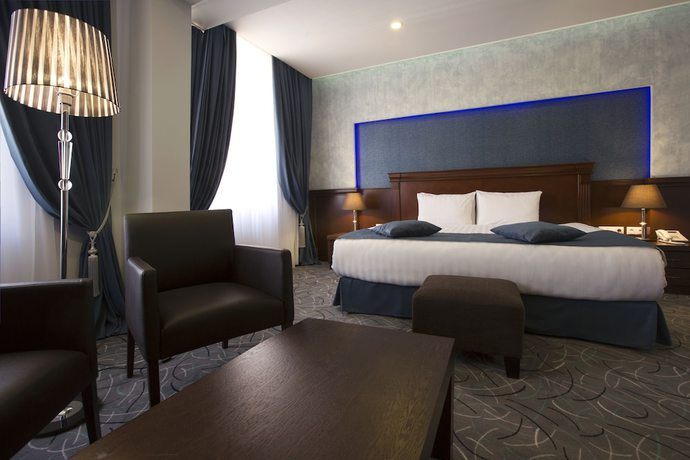 Imagen de la habitación del Hotel Central Yerevan. Foto 5