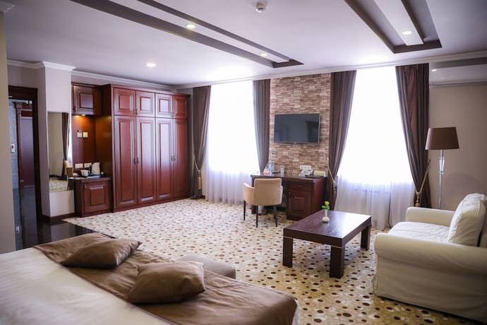 Imagen de la habitación del Hotel Central Yerevan. Foto 6