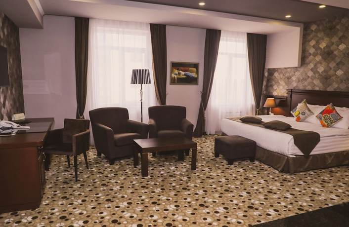 Imagen de la habitación del Hotel Central Yerevan. Foto 8