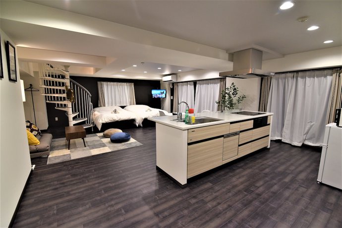 Imagen de la habitación del Hotel Central Yokohama. Foto 9