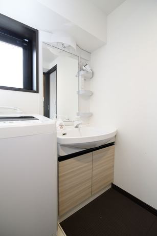 Imagen de la habitación del Hotel Central Yokohama. Foto 13