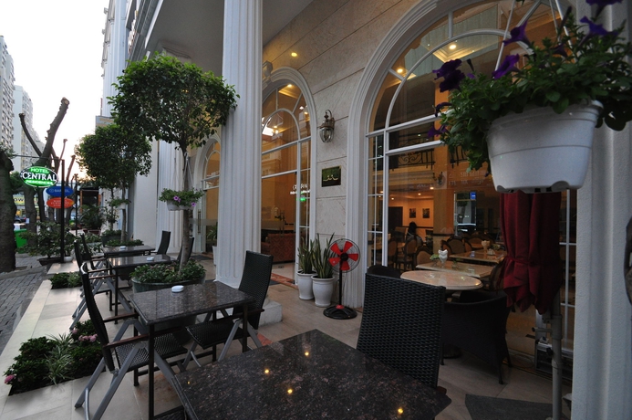 Imagen de los interiores del Hotel Central and Residences. Foto 6