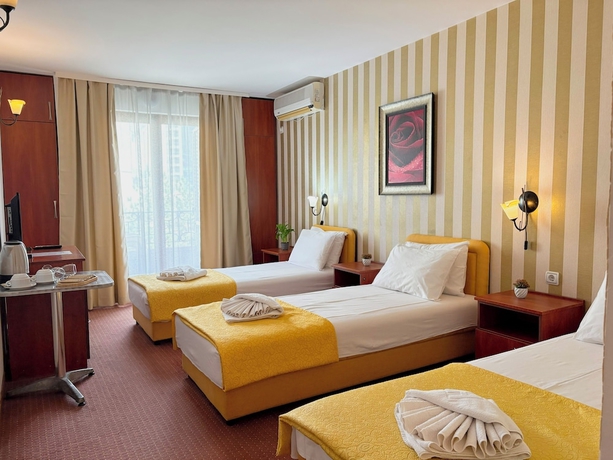 Imagen de la habitación del Hotel Central and Restaurant. Foto 3