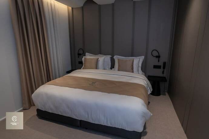 Imagen general del Hotel CentralInn Tirana. Foto 7