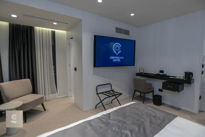 Imagen general del Hotel CentralInn Tirana. Foto 13