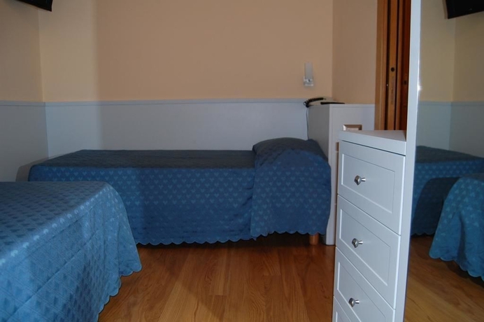 Imagen de la habitación del Hotel Centrale, Acquaviva Picena. Foto 10